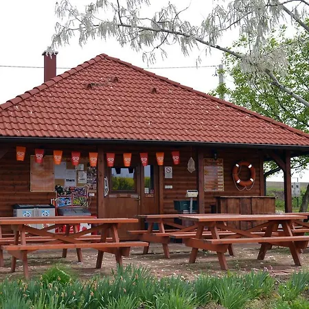 Apartament Sombereki Horgaszto - Ronkhaz Somberek