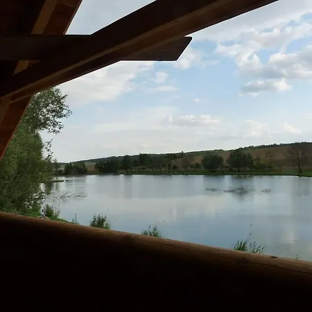 Sombereki Horgaszto - Ronkhaz * Somberek