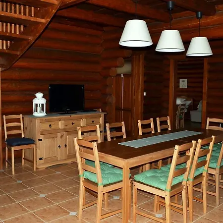 Sombereki Horgaszto - Ronkhaz Apartament *